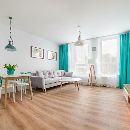 Wave Apartments Solvo กดัญสก์ ภายนอก รูปภาพ